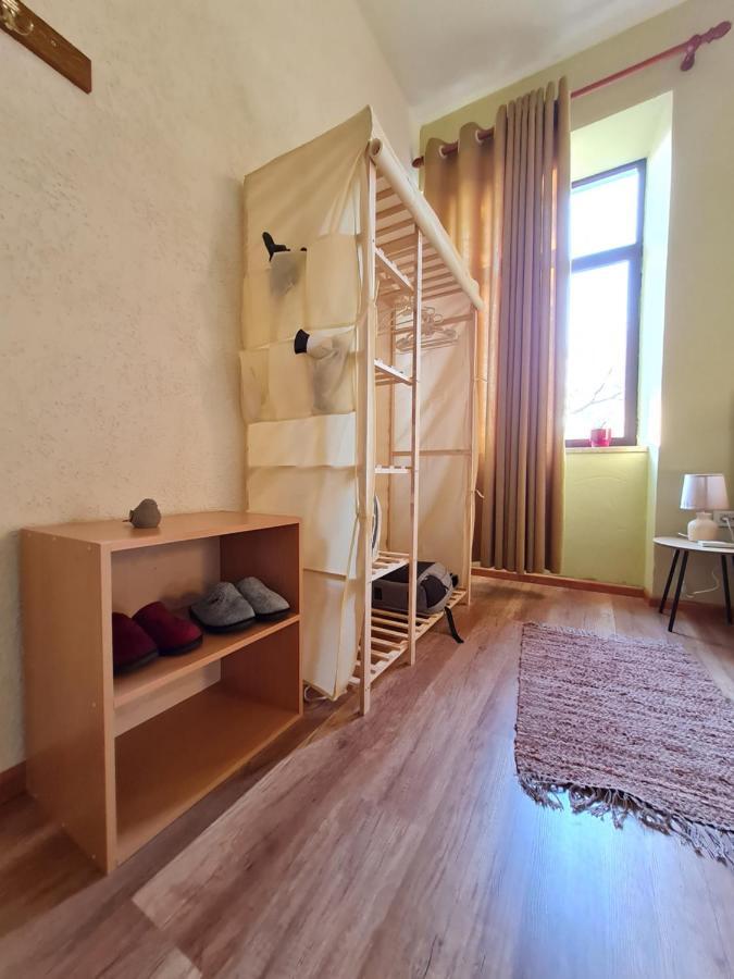 Ex-Block District Charming Studio Apartment With Treeish Sorrounding View! Тирана Екстериор снимка